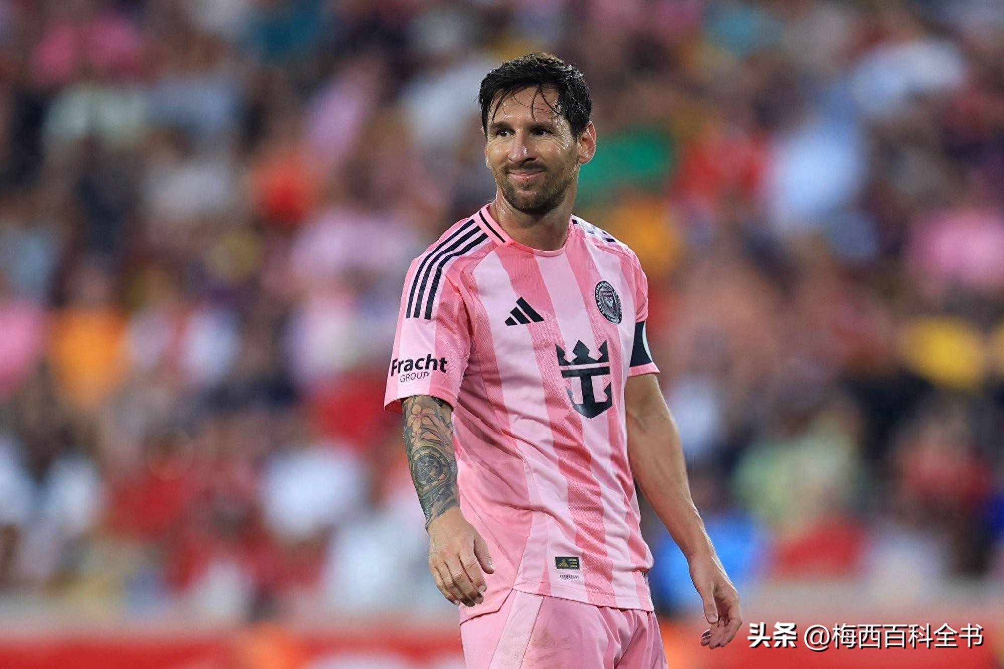 kaiyun平台官方网站梅西在塞尔维亚队比赛中关键助攻,关键助攻引发热议!的简单介绍