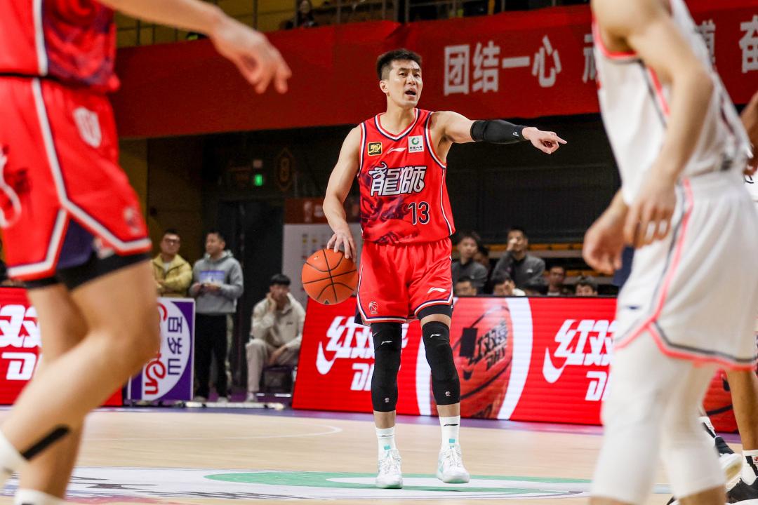 开云网页登录入口包含这也行?今晨广州队备战CBA常规赛赛前克里夫兰骑士备战荷甲,俄克拉荷马雷霆围绕全明星赛手感冰凉的词条